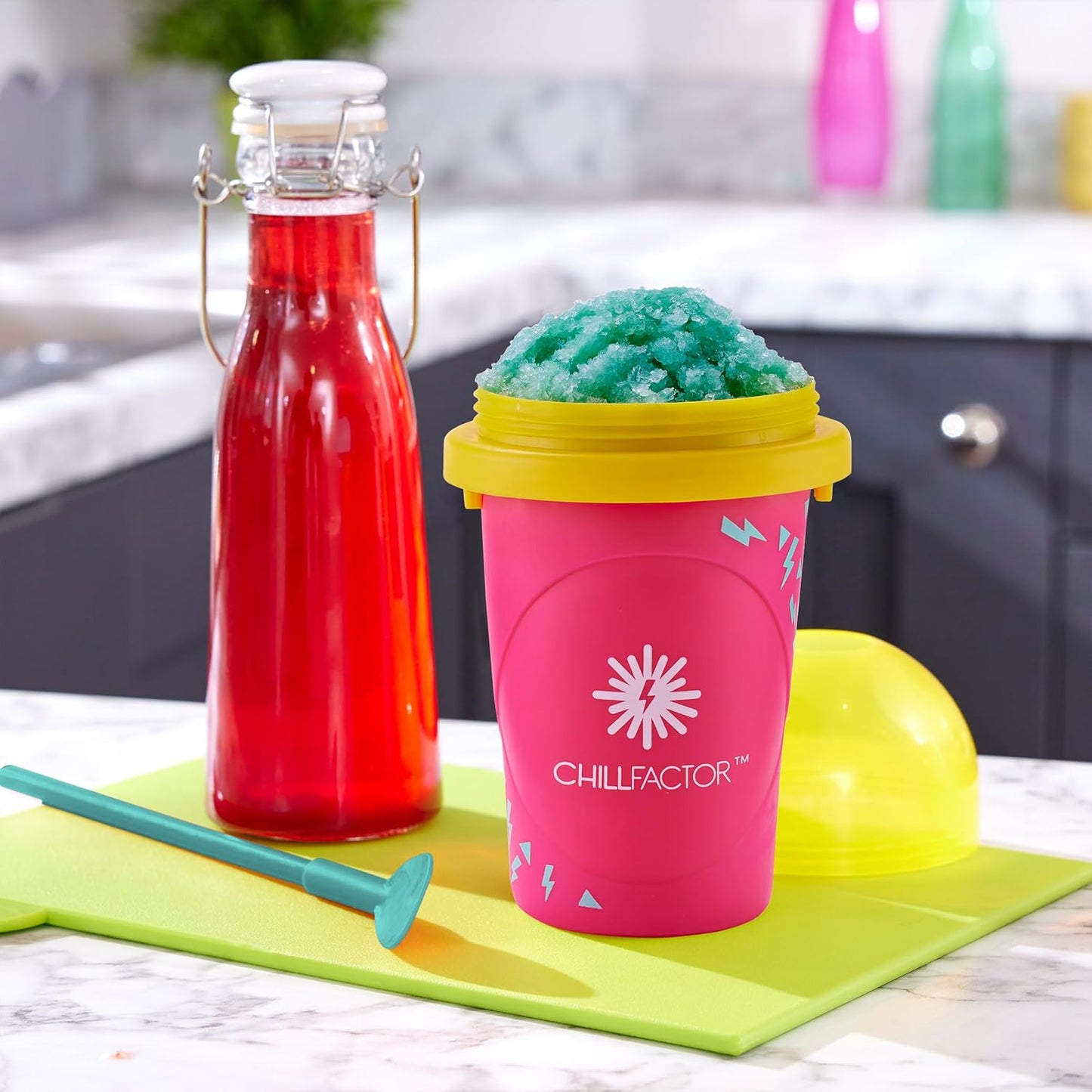Color Shock Slushy Maker Perfectly Pink - Reusable Slushy Maker Cup, Homemade Slushies, Squeeze Cup Slushy Maker Kitchen Toy